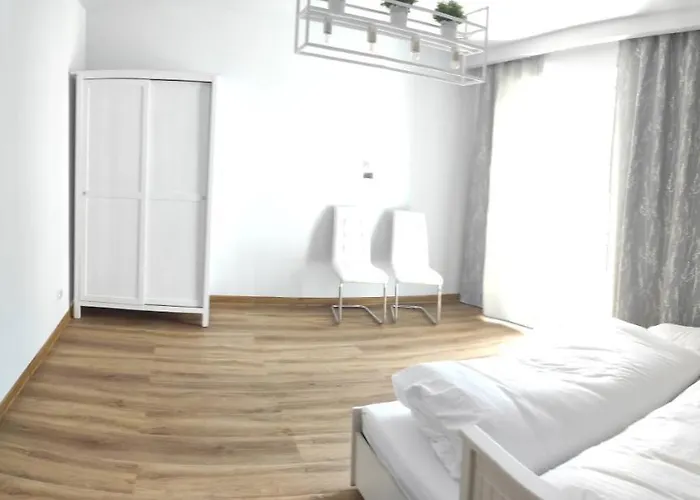 Olchowa Prestige 3 شقة *